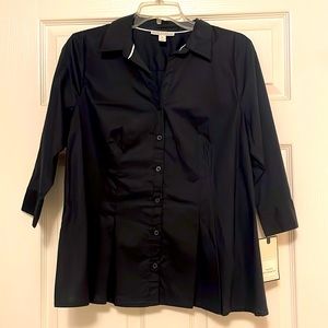 3 for $10 ⭐️ Black Button Down Flared Top NWT